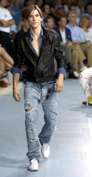 SS2005 Dolce & Gabbana Light Blue Denim Distressed Superman Jeans INgCqDN 2