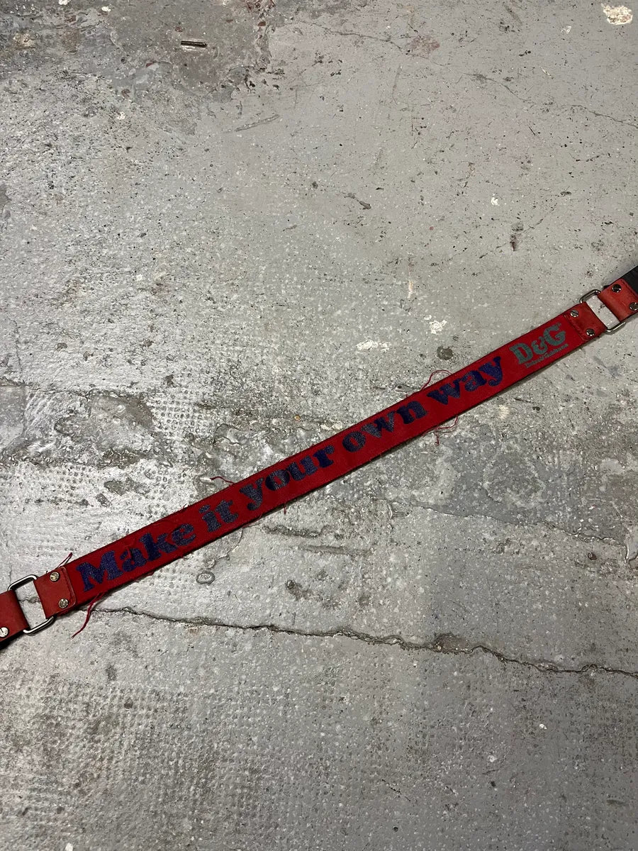 SS2005 Dolce & Gabbana Red Distressed Propaganda Belt (OS) 8