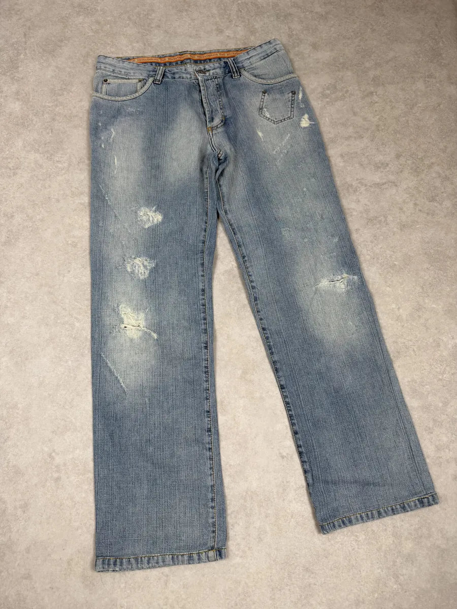 SS2006 Dolce & Gabbana Blue Distressed Contemporary Denim Jeans SZNbrIp 6