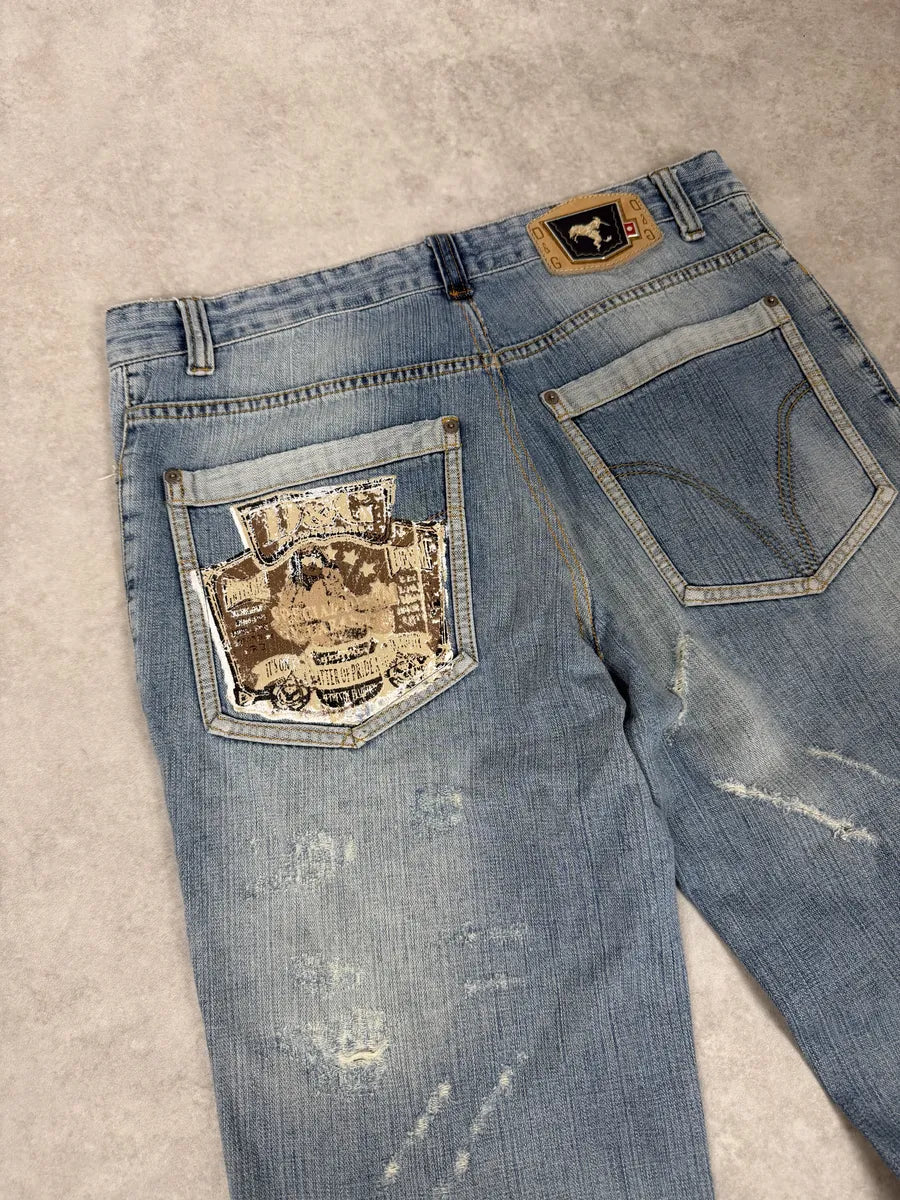 SS2006 Dolce & Gabbana Blue Distressed Contemporary Denim Jeans SZNbrIp 8