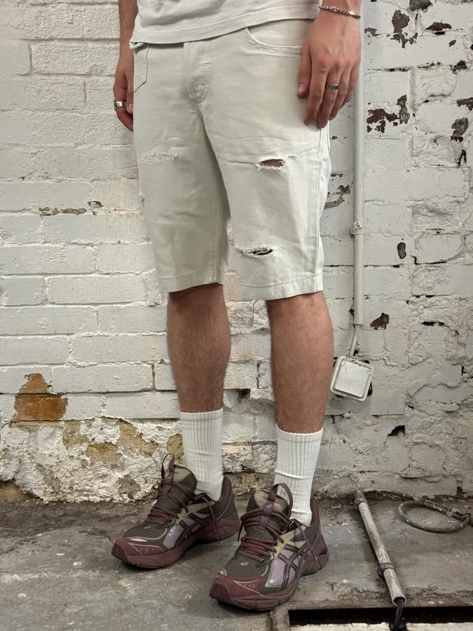 SS2006 Dolce & Gabbana Distressed White Denim Shorts BeyEZpc 3