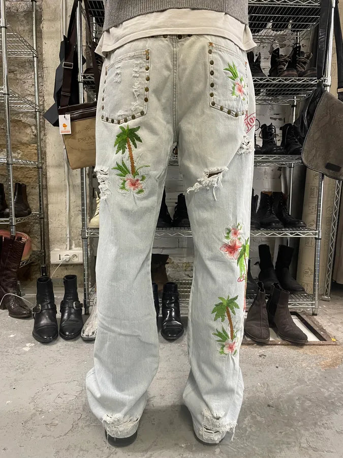 SS2006 Dolce & Gabbana Embroidered Honolulu Blue Distressed Jeans (M/L) euSEVjI 3