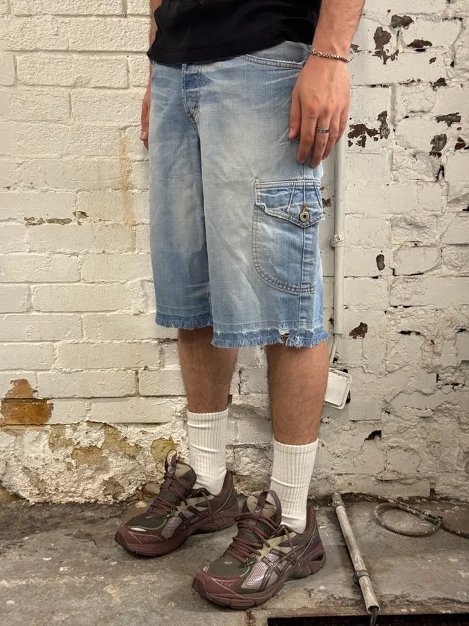 SS2006 Dolce & Gabbana Light Blue Denim Cargo Shorts nWNzjRJ 2
