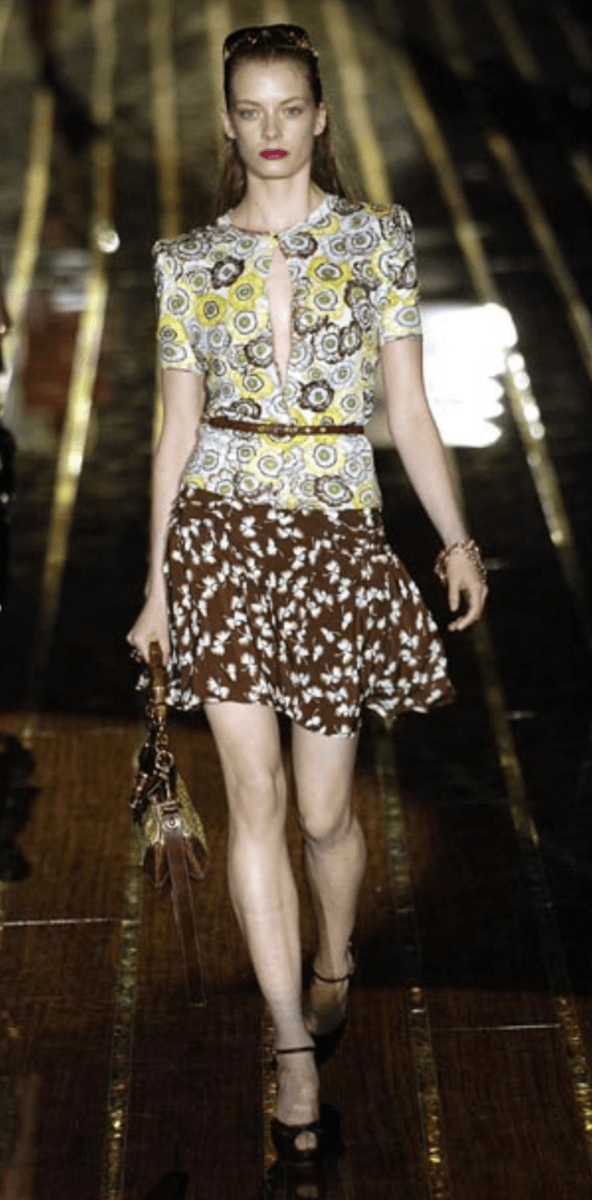 SS2006 Gucci Brown Silk Floral Skirt by Frida Giannini BwSFlRA 0