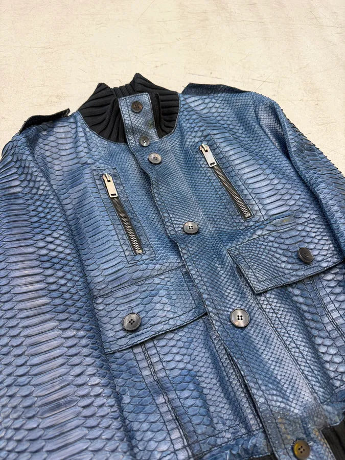 SS2006 Gucci Navy Python Leather Madonna Jacket by Frida Giannini YvzpFZa 3