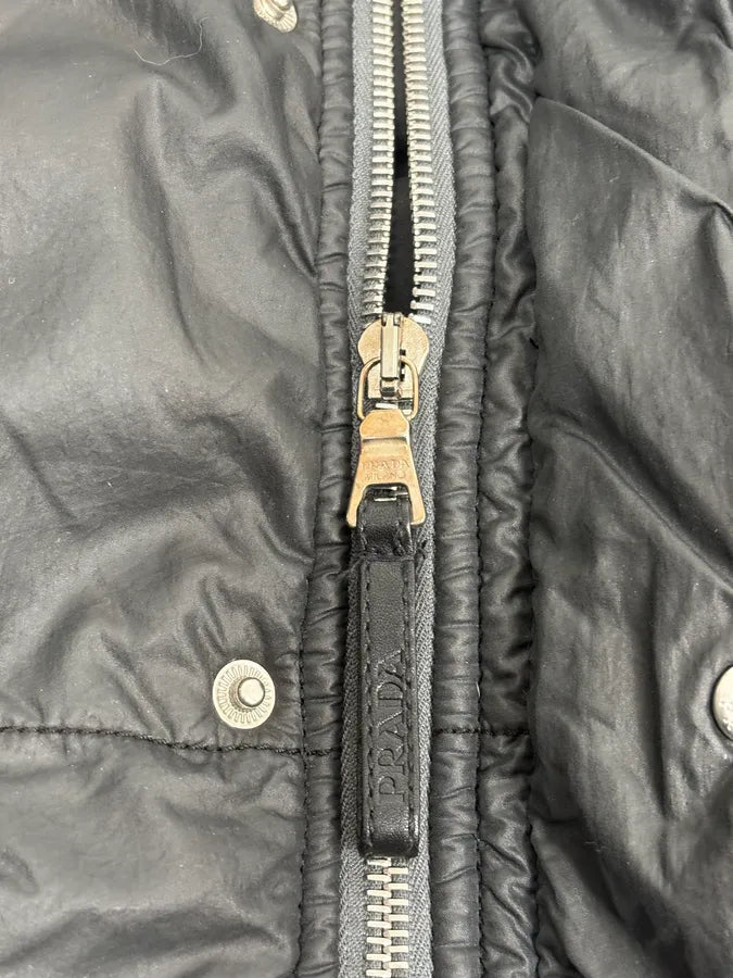 SS2006 Prada Black Nylon Quilted Vest nFQDOVW 10