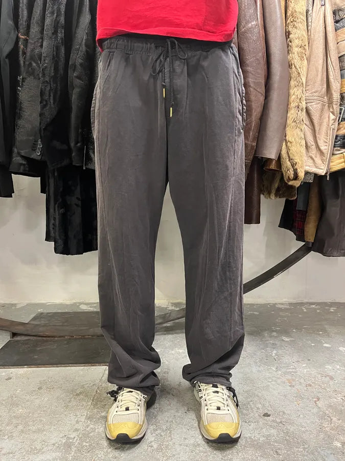 SS2006 Yohji Yamamoto Y-3 Adidas Faded Black Sweatpant (L/XL) LTGeuyl 1