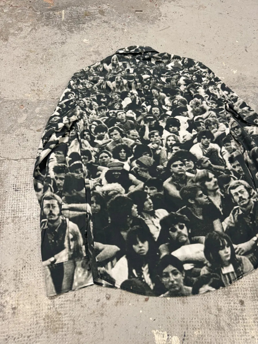 SS2006 Yves Saint Laurent Black & White Crowd Human Shirt gECnZvT 8