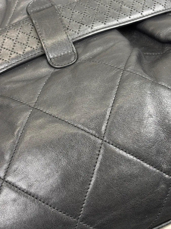 SS2008 Chanel Door Latch Black Quilted Leather Bag bFnoJMe 18