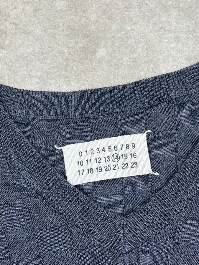 SS2008 Margiela Black Grid V-Neck Signature Sweater ToVYLlW 7