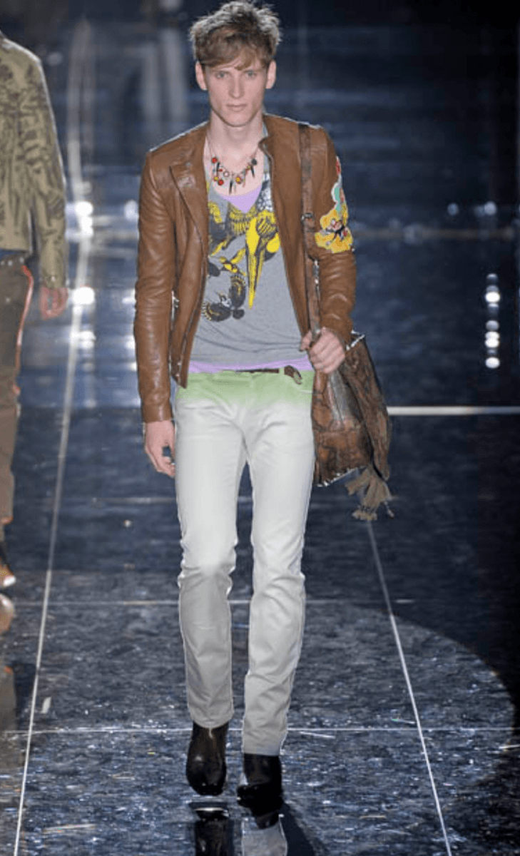 SS2009 Gucci Grey V Neck Birds Toocan T-Shirt by Frida Giannini wZaoGna 1