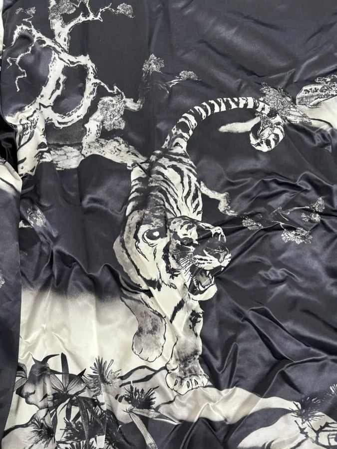 SS2009 Dolce & Gabbana Asian Tiger Black & White Zip-Up Jacket bwujSXb 11