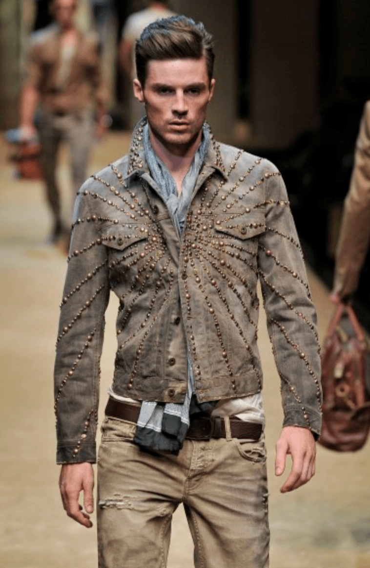SS2010 Dolce & Gabbana Grey Eroded Sun Studded Denim Jacket jVbMIDQ 2