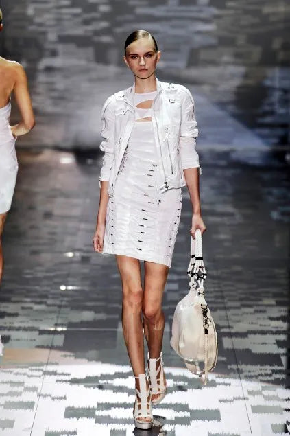 SS2010 Gucci Runway Techno Horsebit Grey Leather Hobo Bag by Frida Giannini hwqzEfN 1