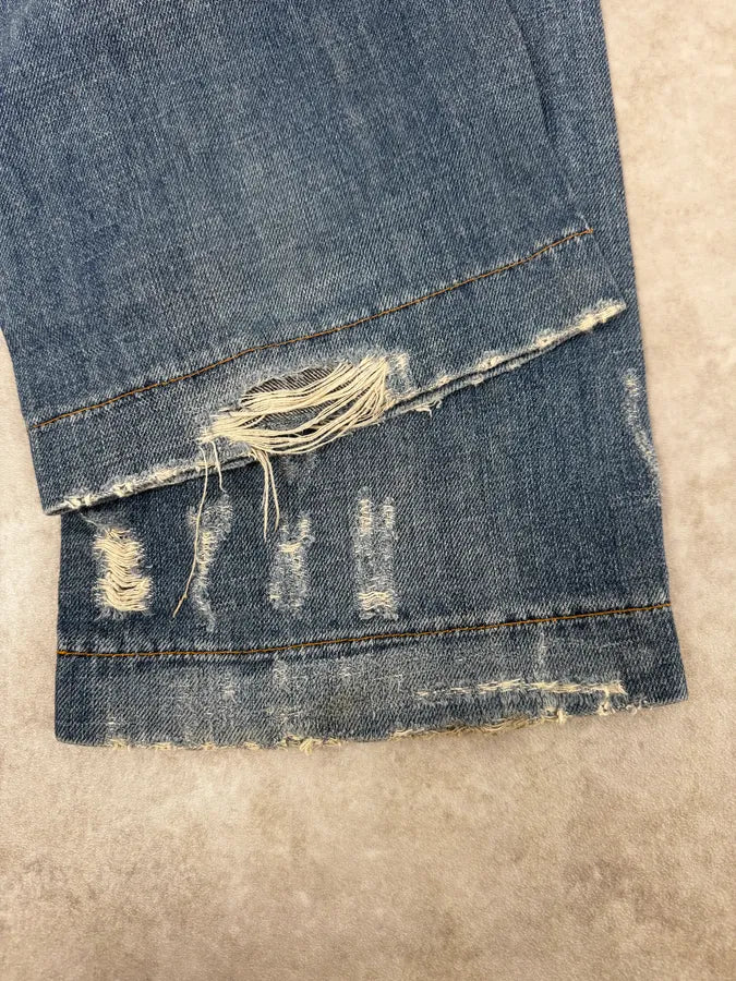 SS2011 Dolce & Gabbana Distressed Blue Denim Jeans JTSuixp 8