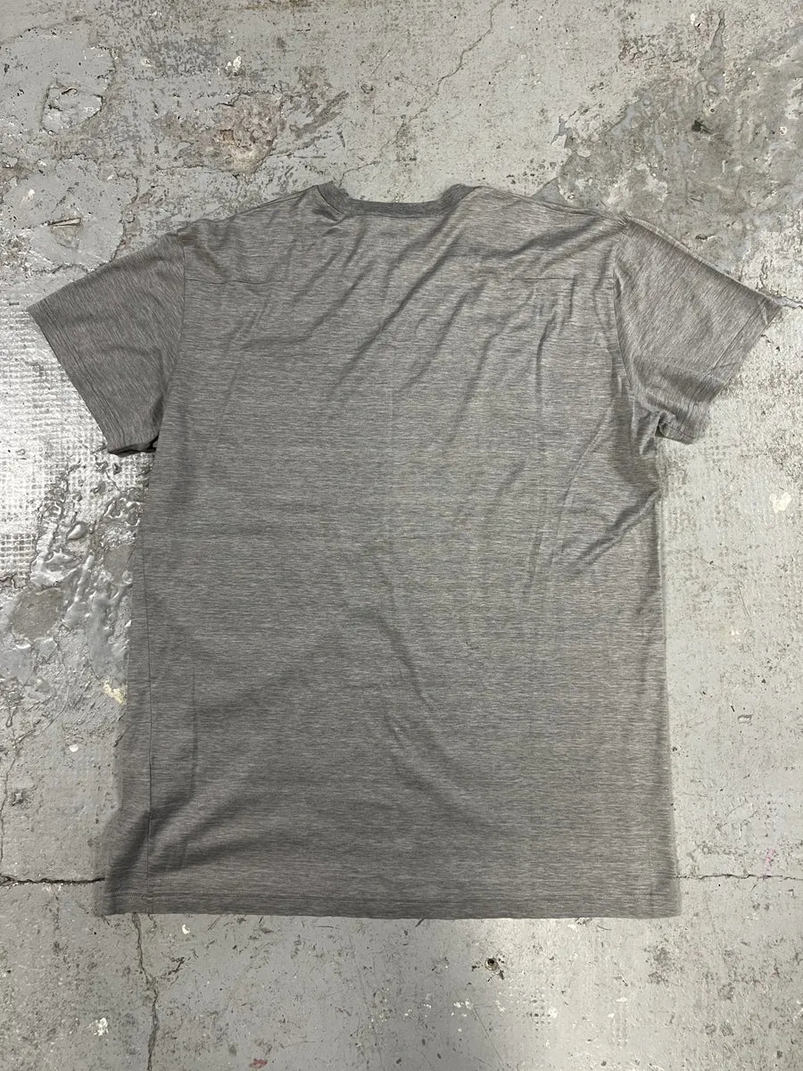 SS2012 Dior Grey Humanoid Red & Black Face Tee-Shirt by Kris Van Assche (M) 3
