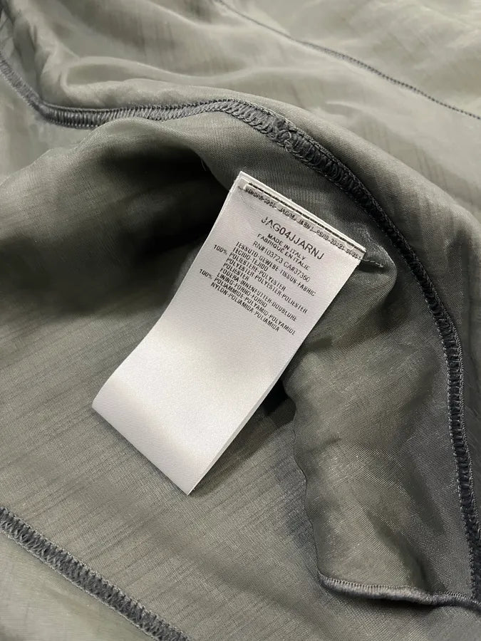 SS2012 Giorgio Armani Pleated Striped Grey Jacket fAUmhlA 10