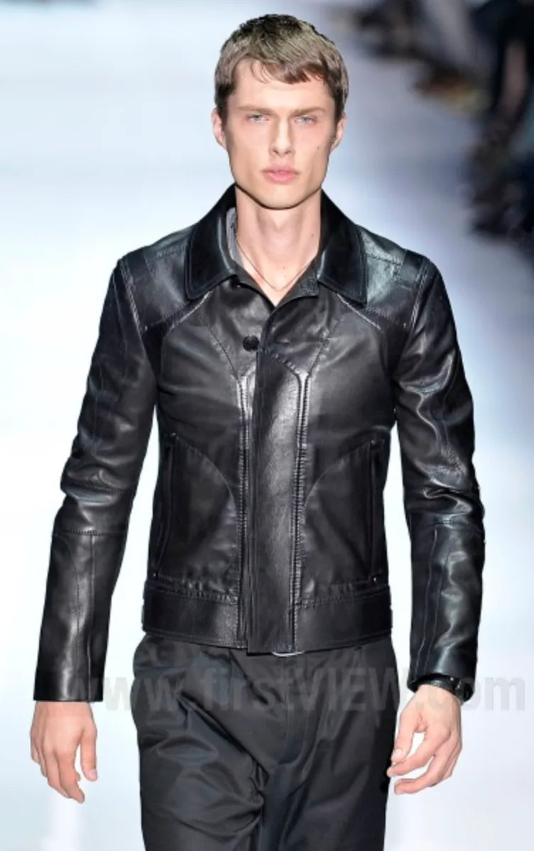 SS2012 Gucci Black Leather Premium Buckle Jacket by Frida Giannini mKzESqj 1