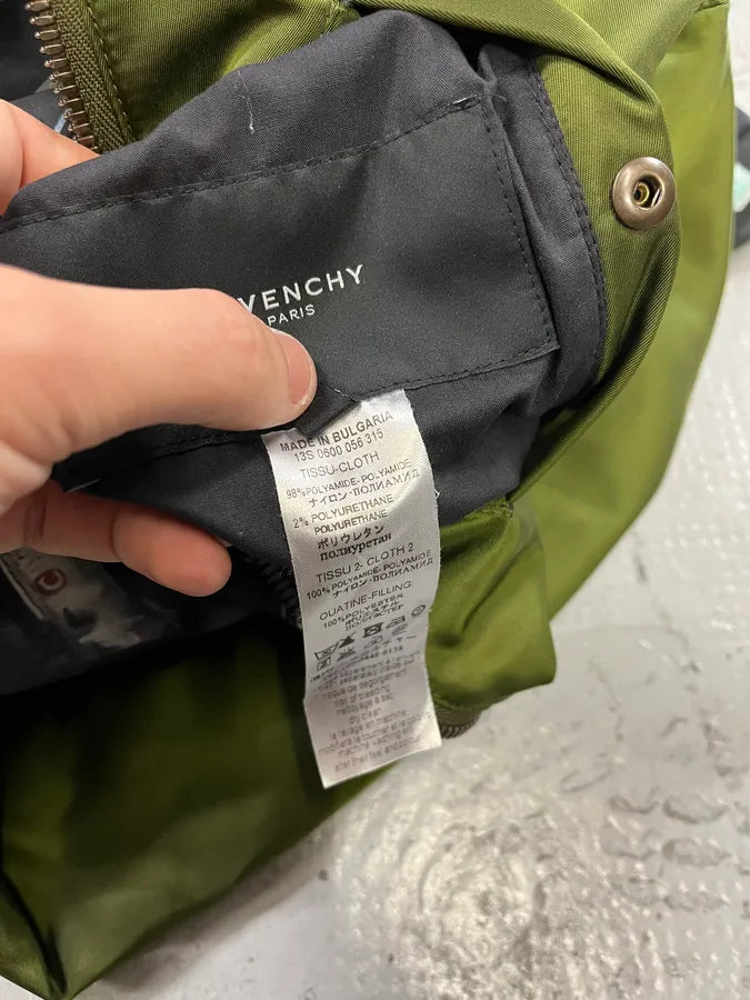 SS2013 Givenchy Reversible Stars & Khaki Bomber Jacket by Riccardo Tisci iuPurEl 12