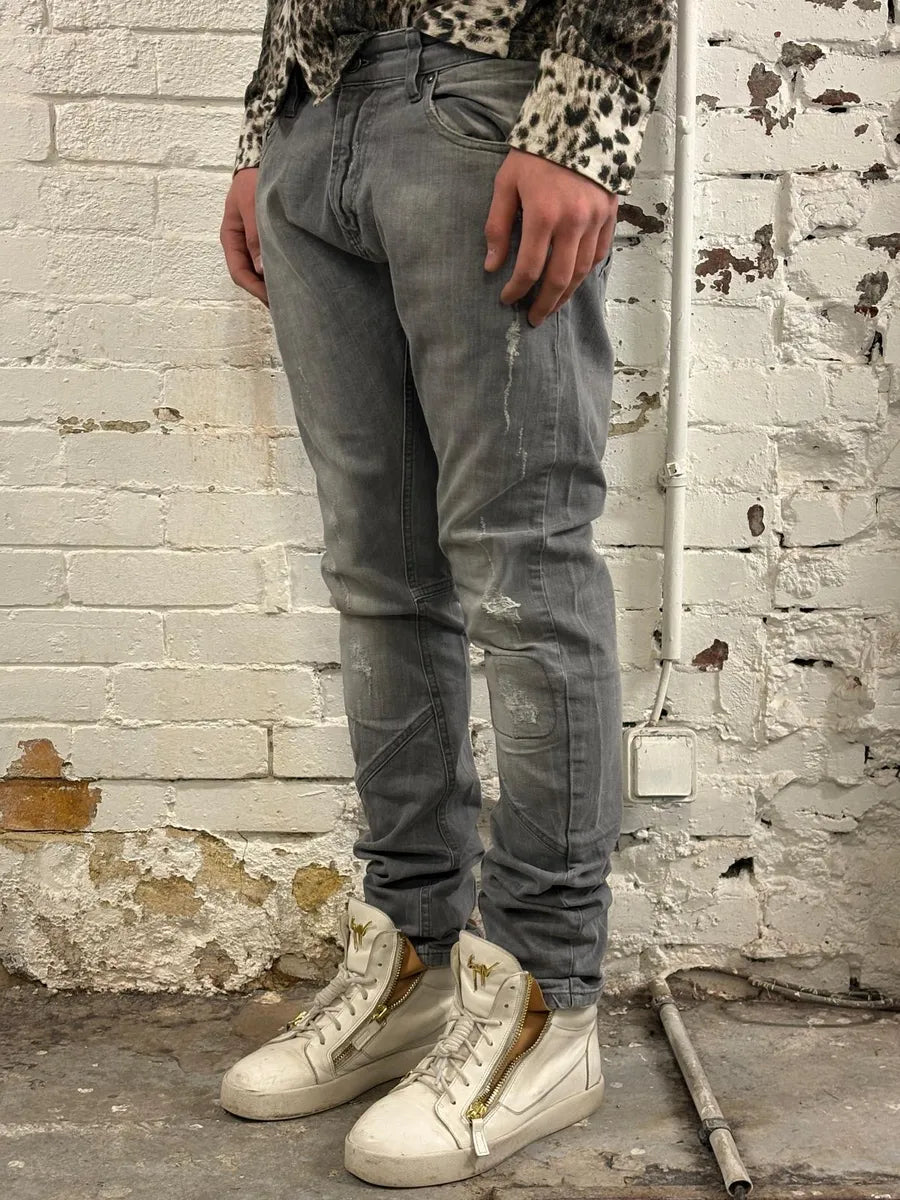SS2013 John Galliano Grey Denim Distressed Slim Jeans SEdFTdk 2