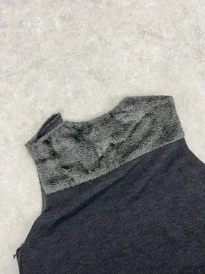 SS2014 Emporio Armani Plushed Black Vest ZurdMjH 5