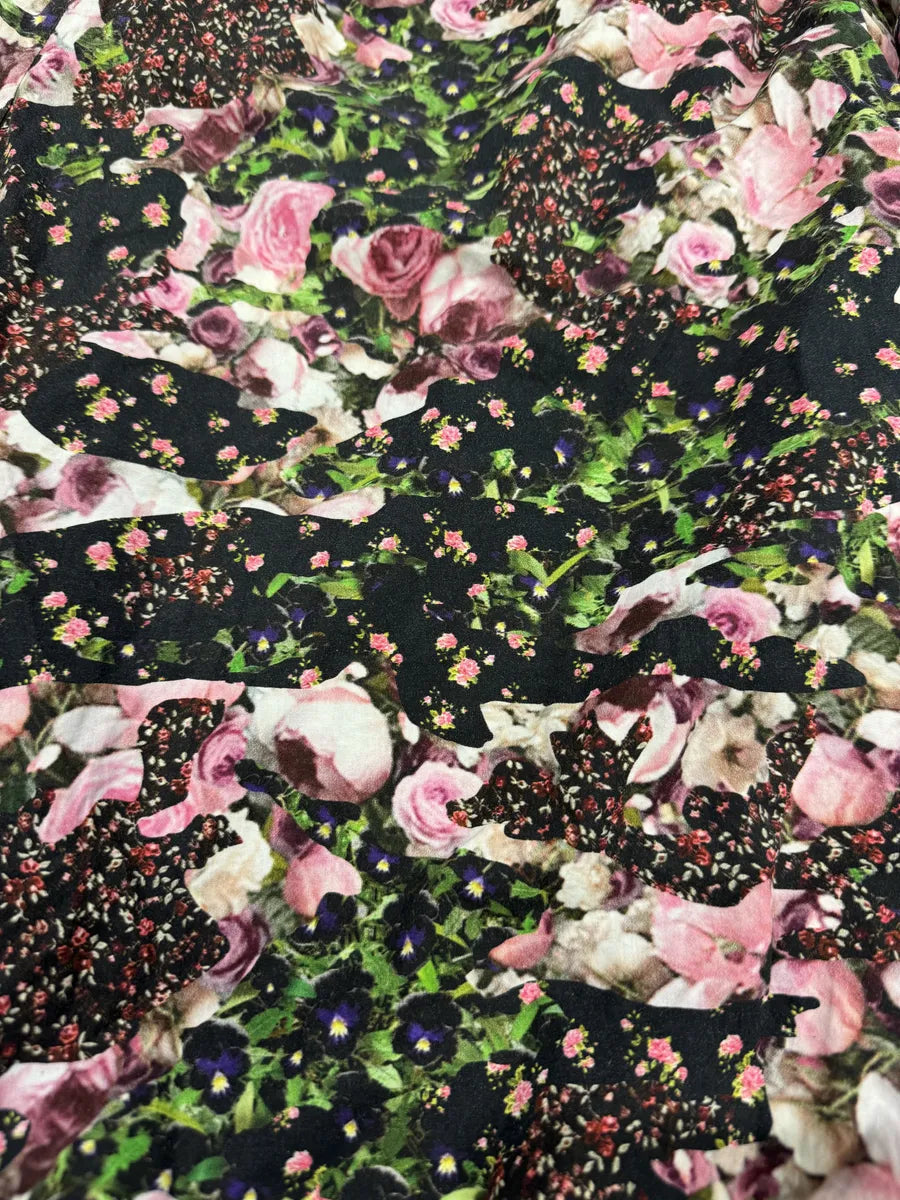 SS2014 Givenchy Floral Print Green & Pink Shorts by Riccardo Tisci QWpWNaL 5