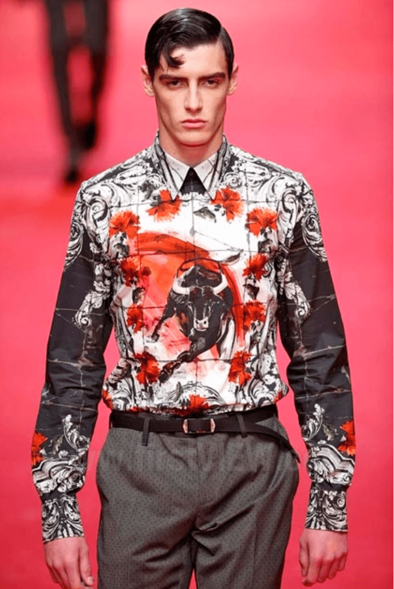SS2015 Dolce & Gabbana Red & White Floral Bull Shirt xRYvRZR 1