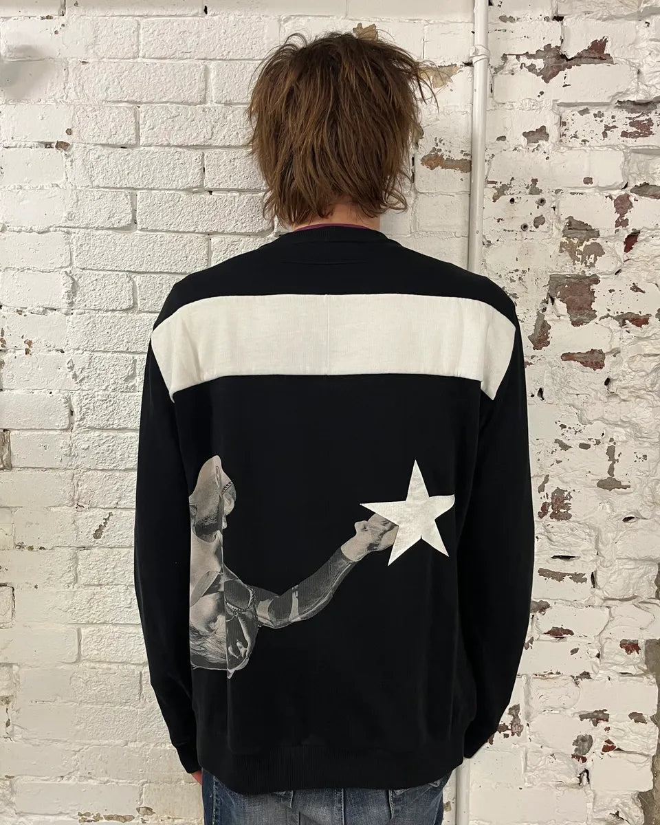 SS2015 Givenchy Black Graphic Swater by Riccardo Tisci QRzwbYO 2