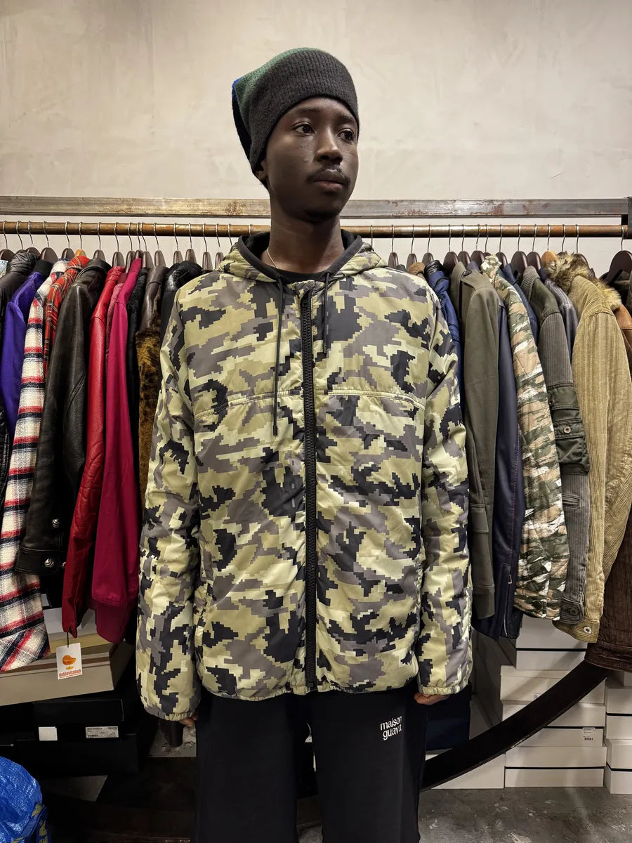 SS2015 Givenchy Camo Green Pixelized Jacket by Riccardo Tisci baBTbhm 2