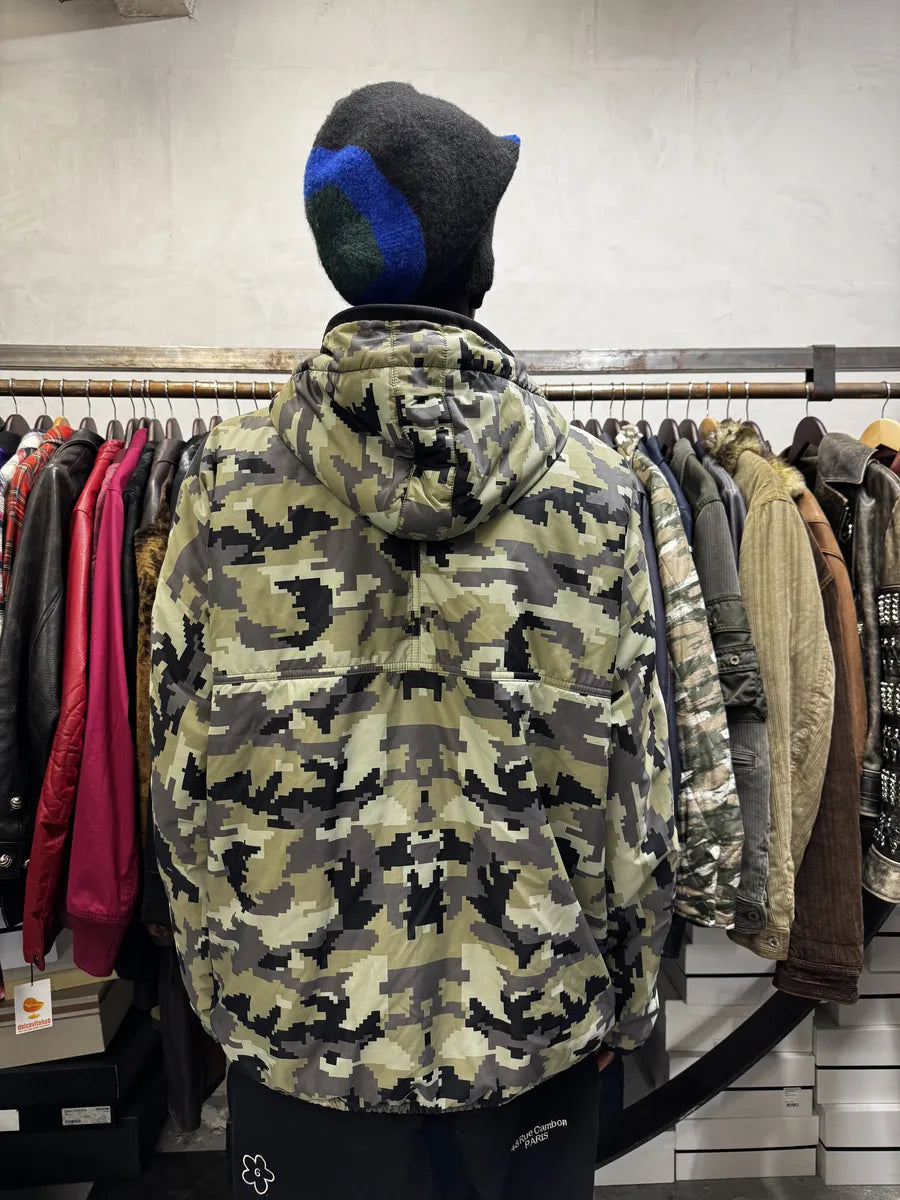 SS2015 Givenchy Camo Green Pixelized Jacket by Riccardo Tisci baBTbhm 3
