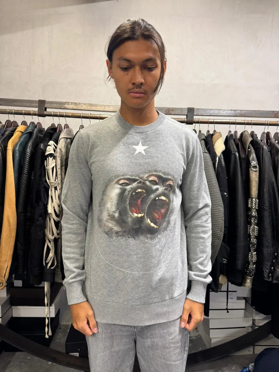 SS2016 Givenchy Monkeys Grey Star Sweater by Riccardo Tisci vWvQTmF 1