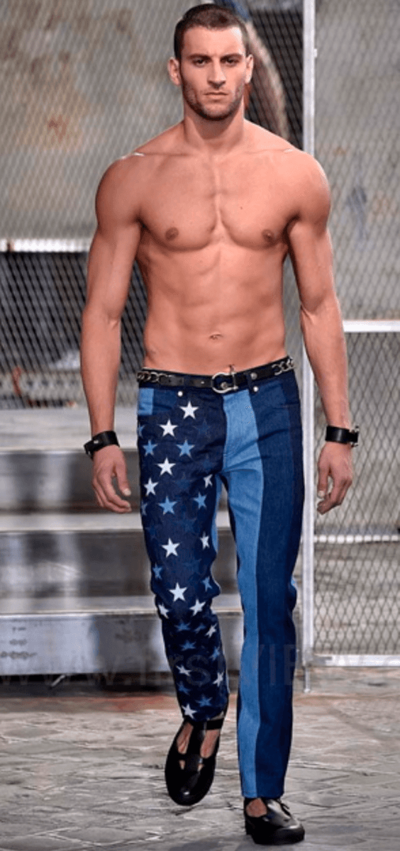 SS2016 Givenchy Navy Denim Star Jeans by Riccardo Tisci lsPJpta 1