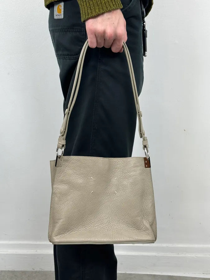 SS2016 Maison Margiela Grey Leather Pentagon Bag XJOHxIJ 2