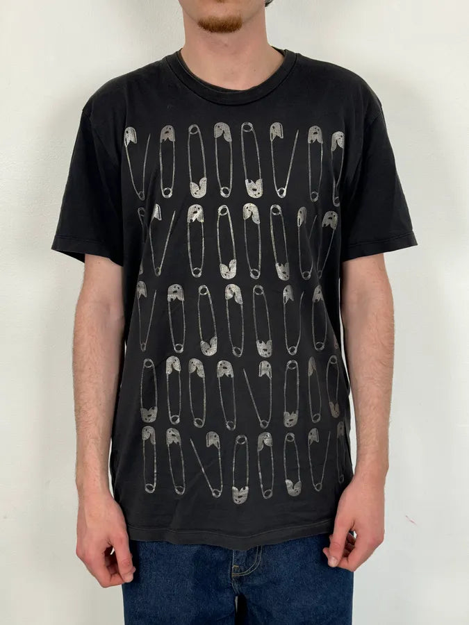 SS2017 Dsquared2 Black Safety Pin Print T-Shirt NCBRxZe 1