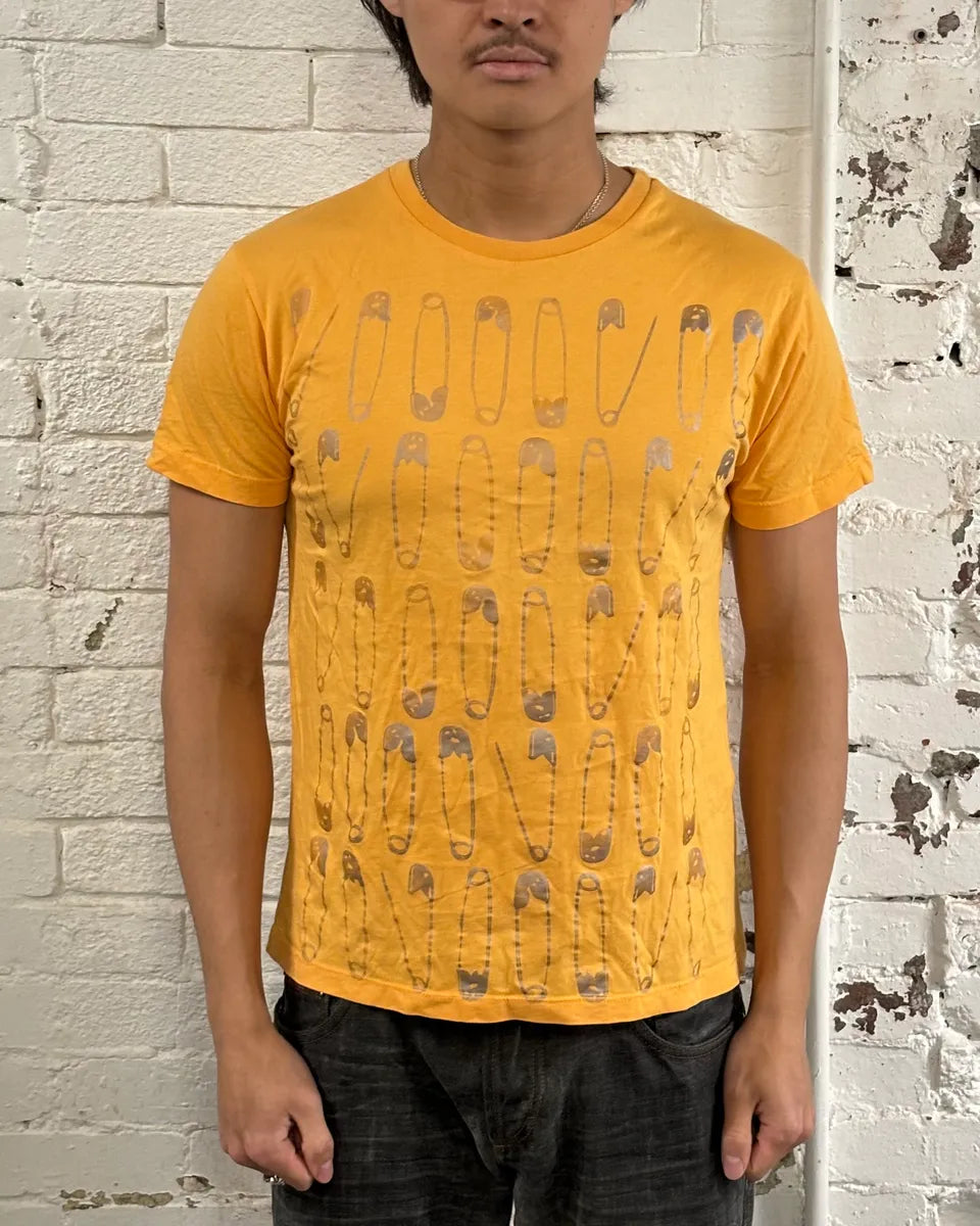 SS2017 Dsquared2 Orange Safety Pin Print T-Shirt SbQIVOO 1