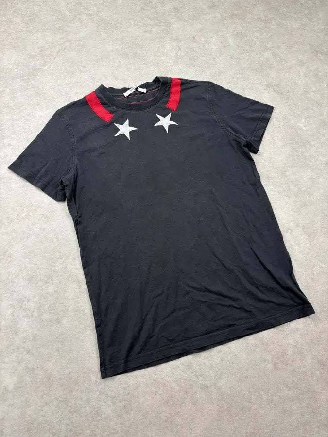 SS2017 Givenchy Black Star Embroidered T-Shirt by Riccardo Tisci mbuLuND 3