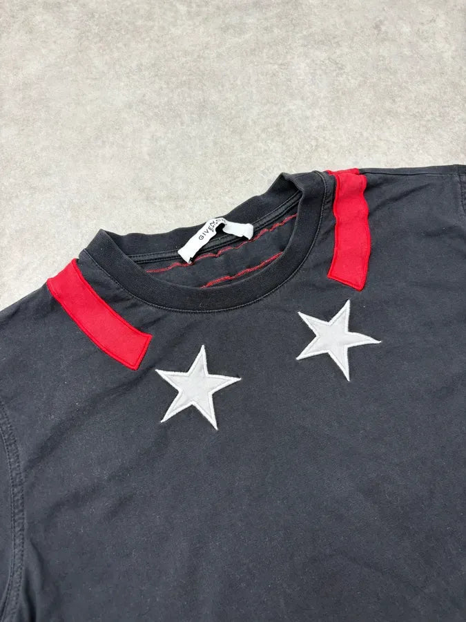 SS2017 Givenchy Black Star Embroidered T-Shirt by Riccardo Tisci mbuLuND 4