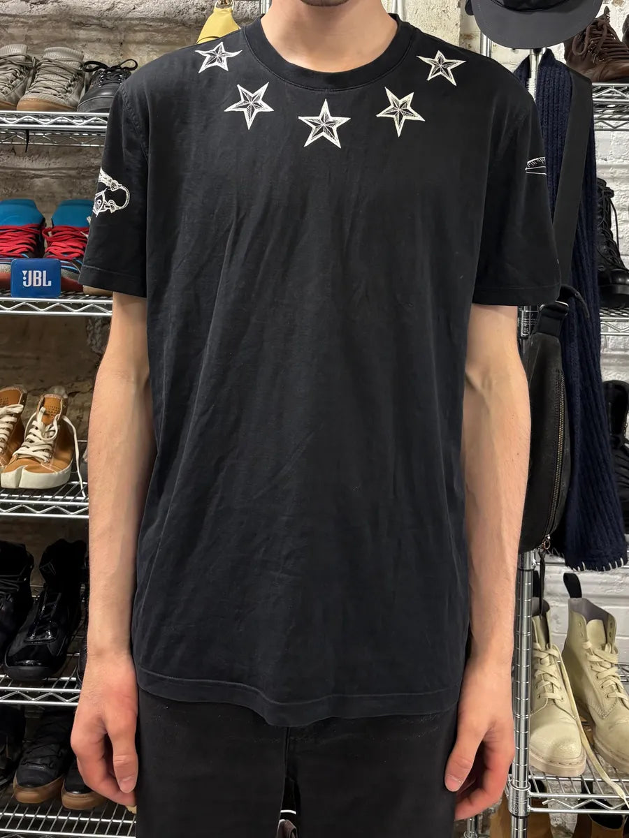 SS2017 Givenchy Black Star Tee-Shirt by Riccardo Tisci (S/M) CfOsGvI 1