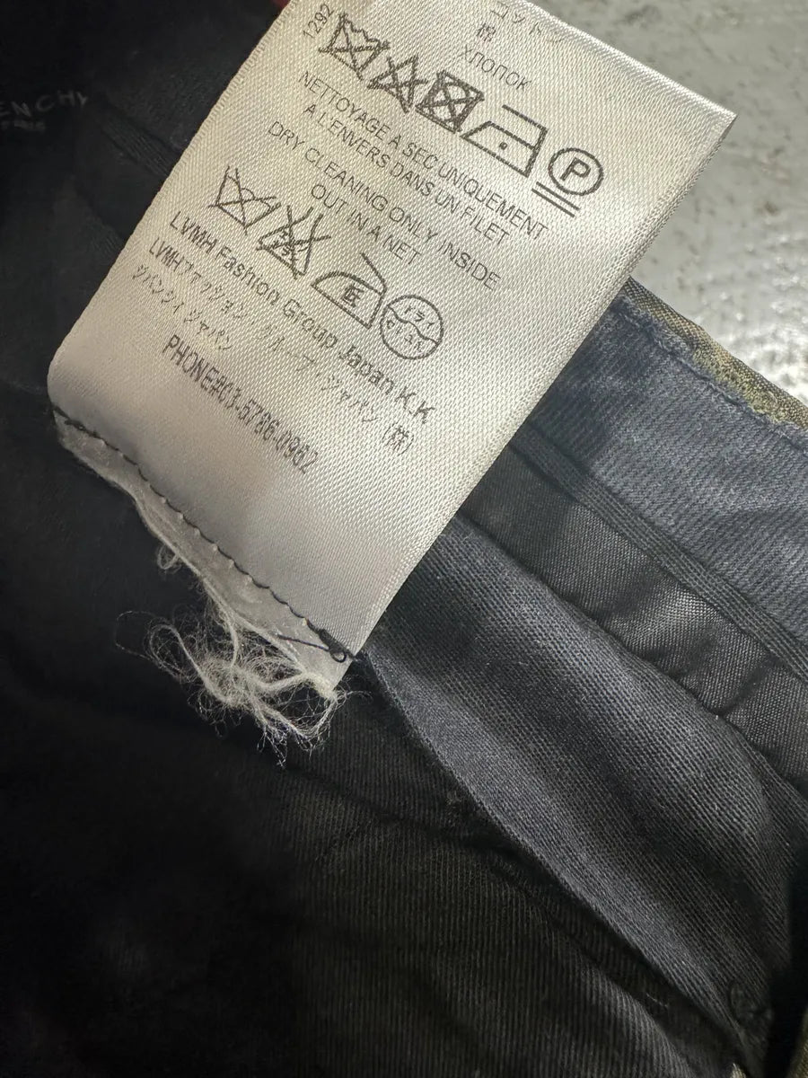 SS2017 Givenchy Camo Shorts by Riccardo Tisci SazXwDj 6