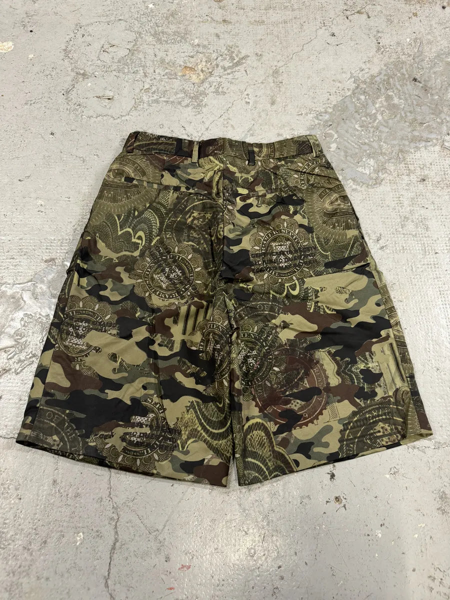 SS2017 Givenchy Camo Shorts by Riccardo Tisci SazXwDj 8