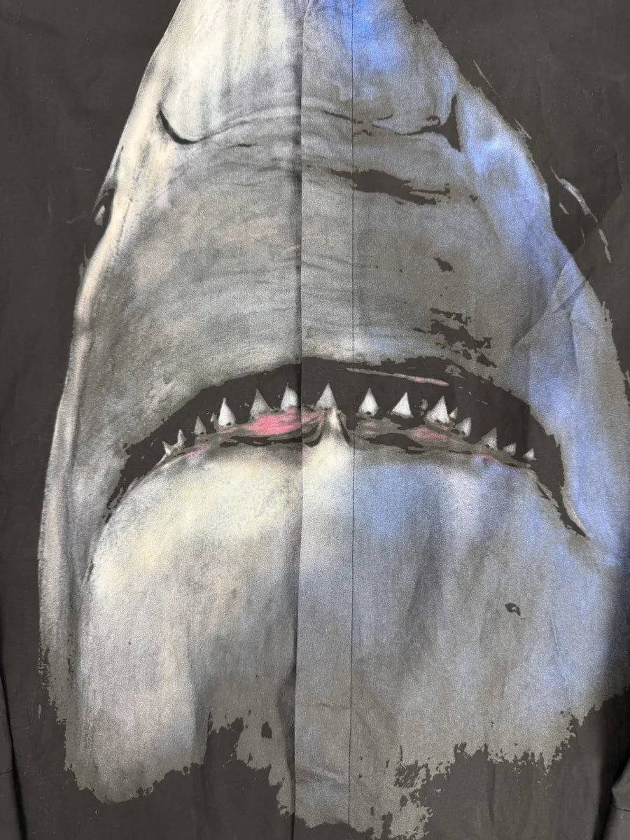 SS2017 Givenchy Jaws Shark Black Shirt by Riccardo Tisci ImyKGcf 4