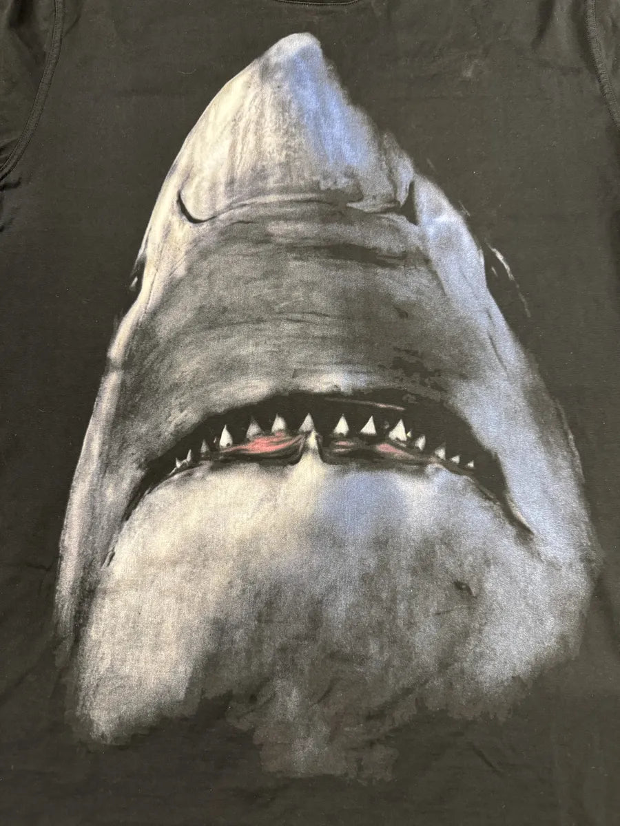 SS2017 Givenchy Shark Black T-Shirt by Riccardo Tisci gSwMPVG 4