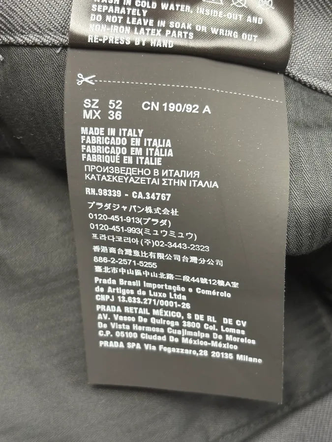 SS2018 Prada Grey Long Cozy Shorts QChBzIJ 12