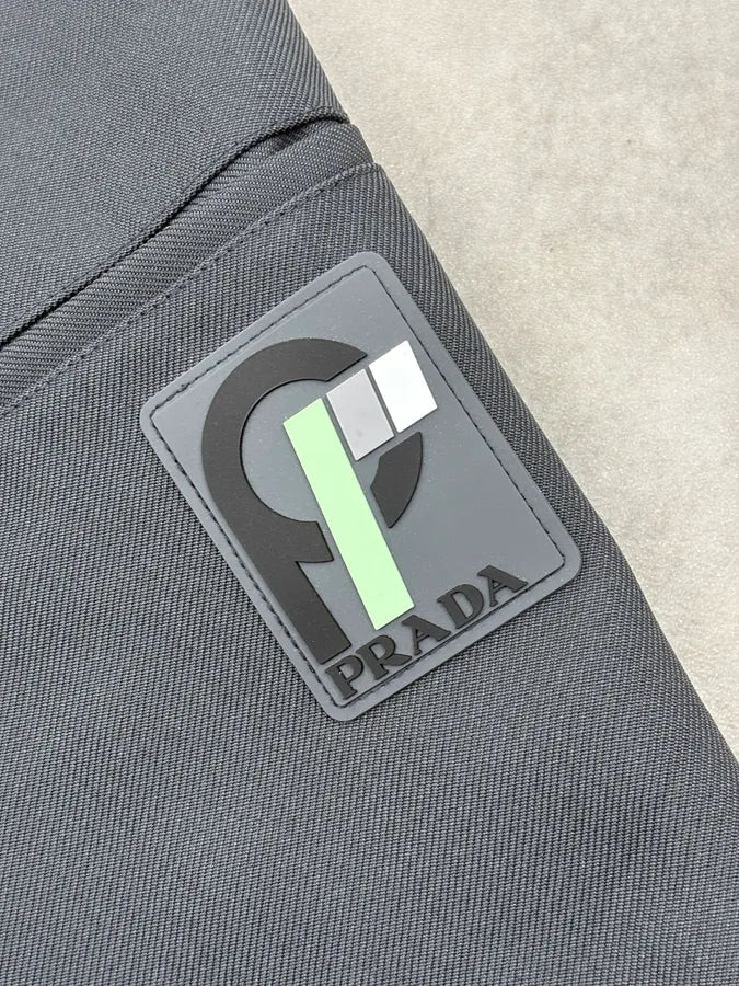 SS2018 Prada Grey Long Cozy Shorts QChBzIJ 7