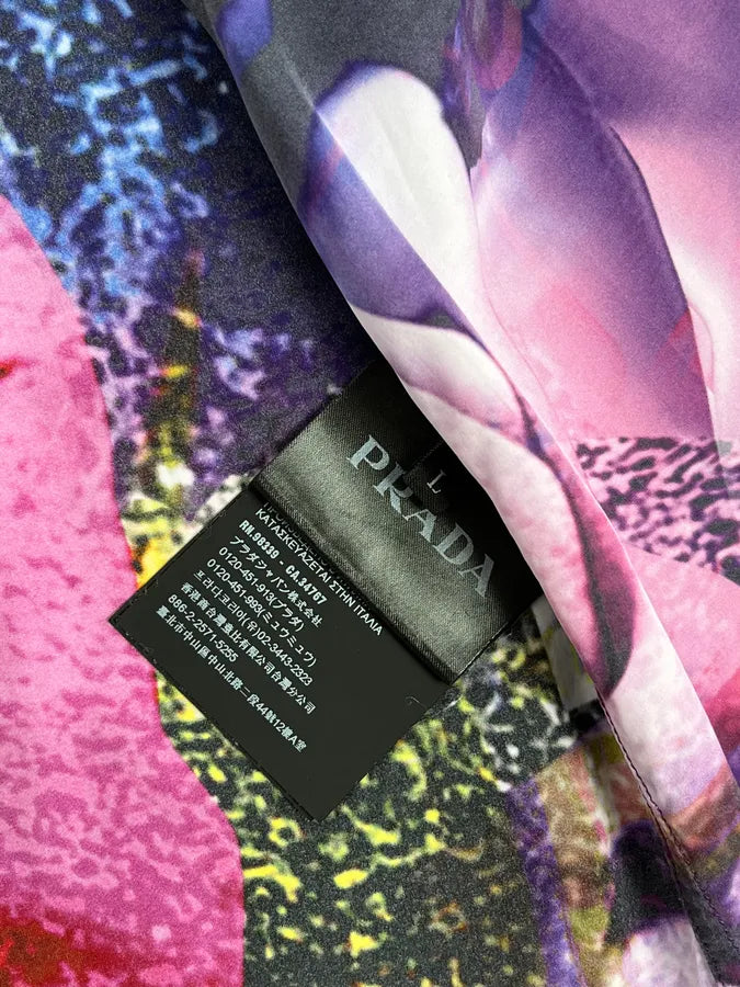 SS2019 Prada Psychedelic Amethyst Silk Bowling Shirt PMcsNui 13