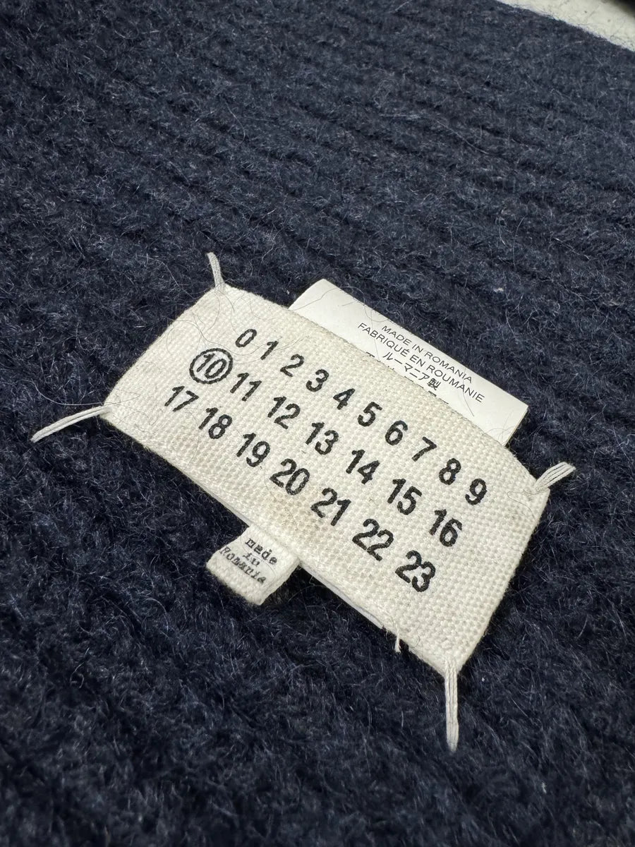 SS2020 Maison Margiela Navy Wool Scarf IJJcEJp 8