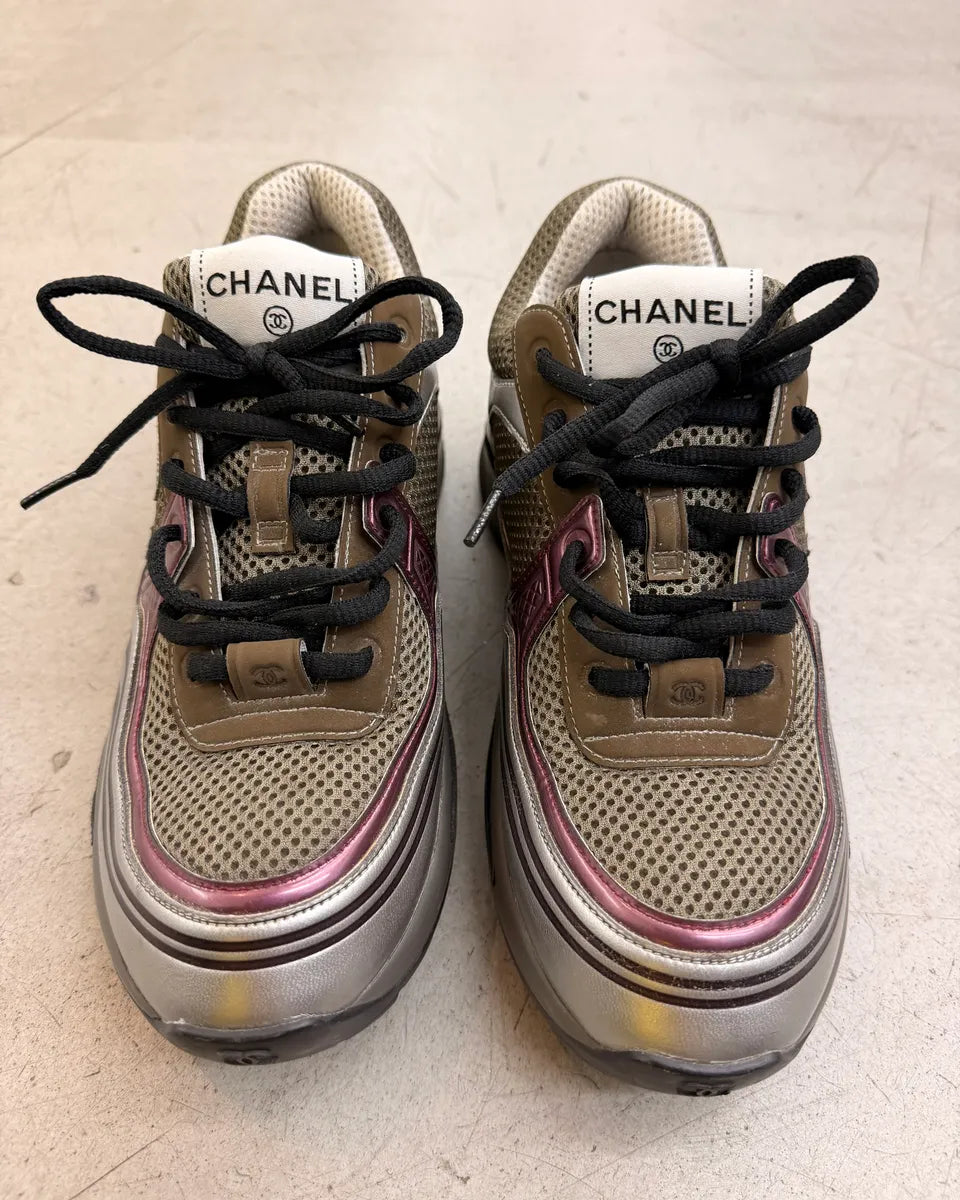SS2021 Chanel Multicolor Laminated Calfskin CC Runners Sneakers ythKmff 1