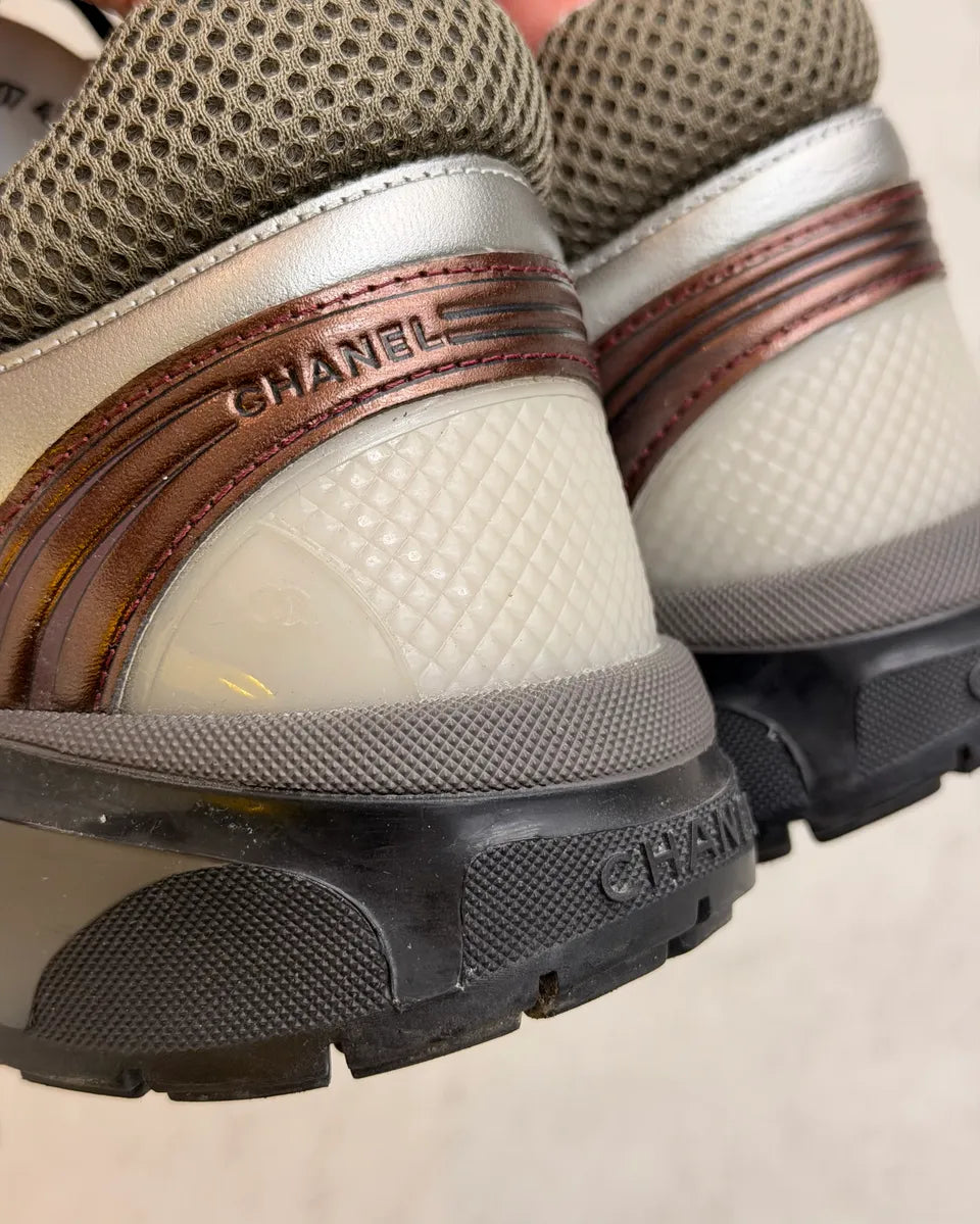 SS2021 Chanel Multicolor Laminated Calfskin CC Runners Sneakers ythKmff 5