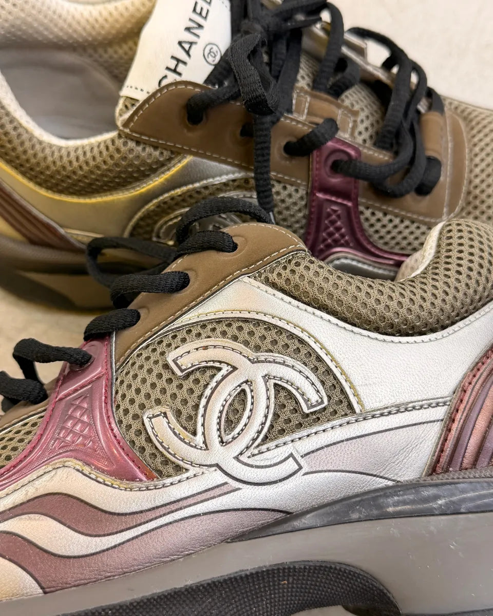SS2021 Chanel Multicolor Laminated Calfskin CC Runners Sneakers ythKmff 9