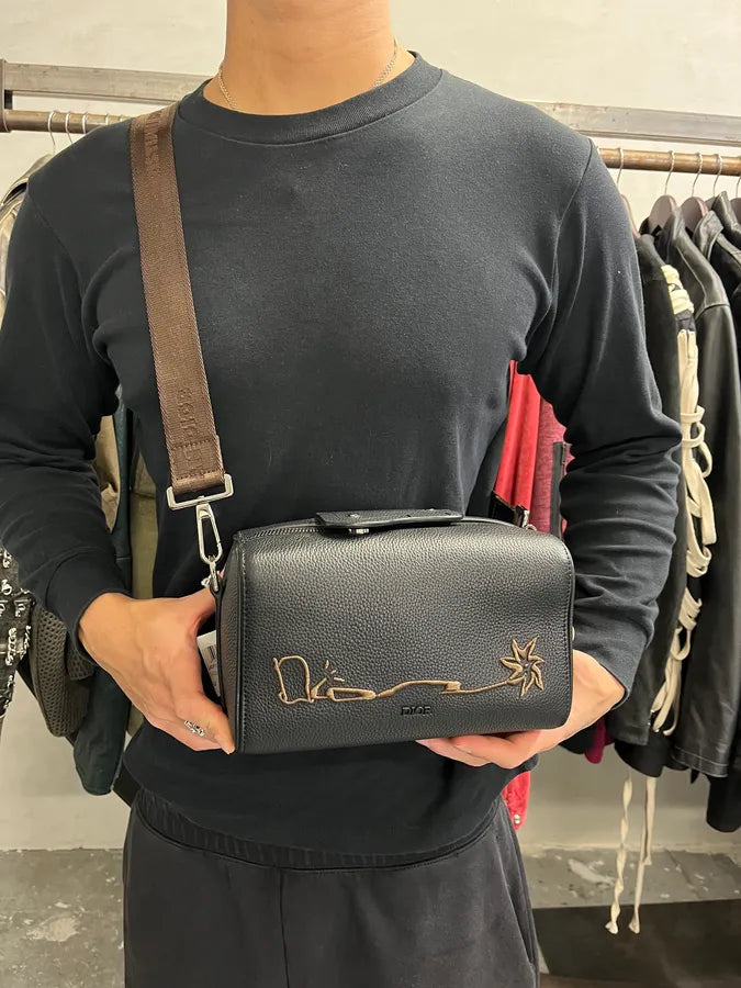 SS2022 Dior CACTUS JACK Saddle Lingot 22 Black Leather Bag hMuyUGG 2